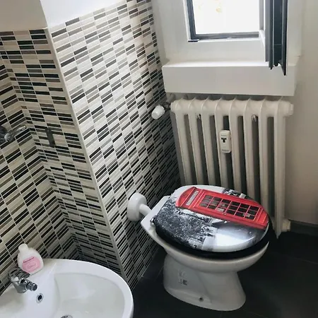 Cozy 3 Km Away From Duomo Διαμέρισμα Μιλάνο